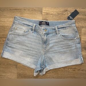 Hollister women’s shorts size 9 (w29) NWT